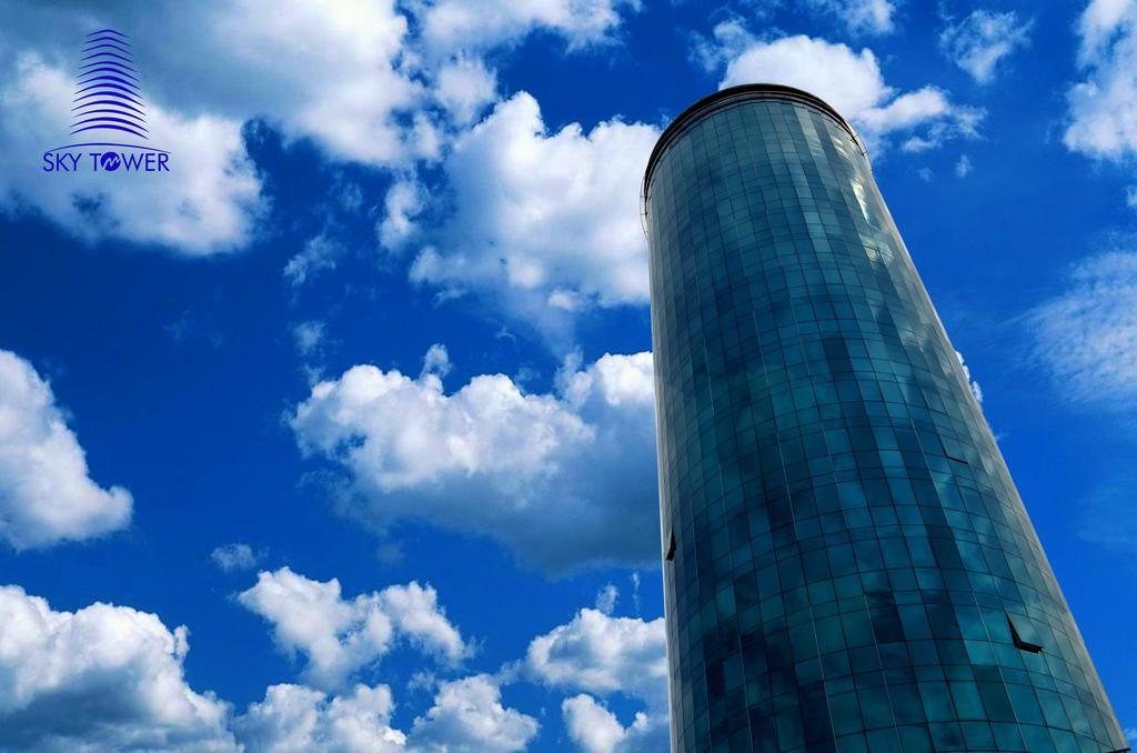 Sky Tower Hotel Batumi Exterior foto The Power Tower